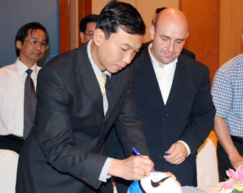 3 cầu thủ ‘’nhí’’ VN sẽ được đào tạo tại Qatar